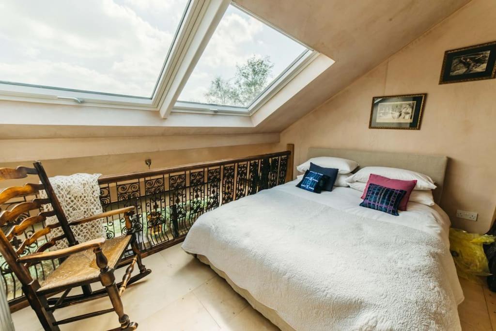 Romantic Country Annex With Views - 10 Min To Bath Cold Ashton Zewnętrze zdjęcie